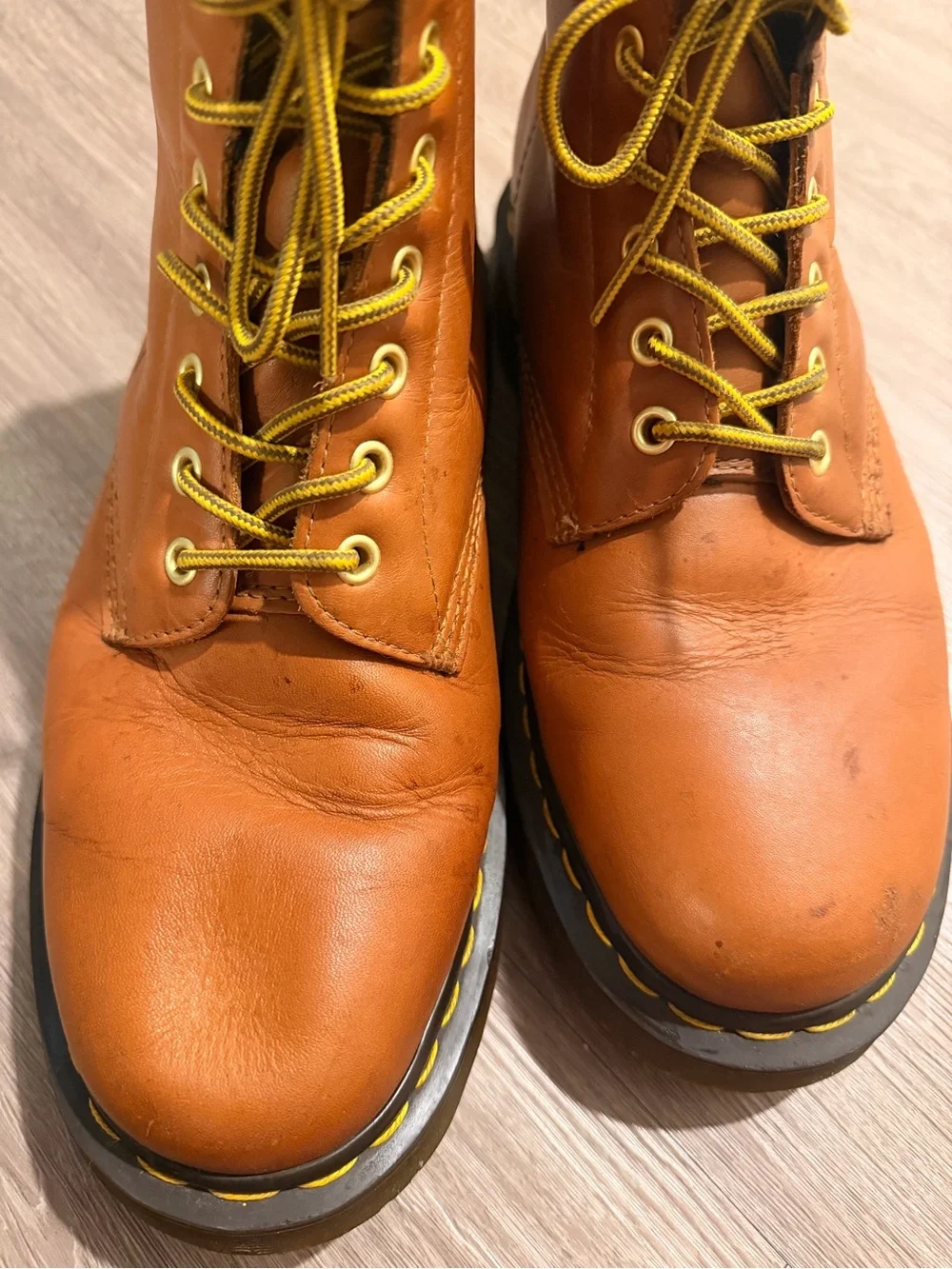 Dr Marten's Men's Brown Blizzard Wintergrip Lace Up Tan Boots Sz 9M
